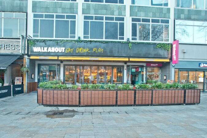 Best Sports Bars in Watford - Walkabout Watford