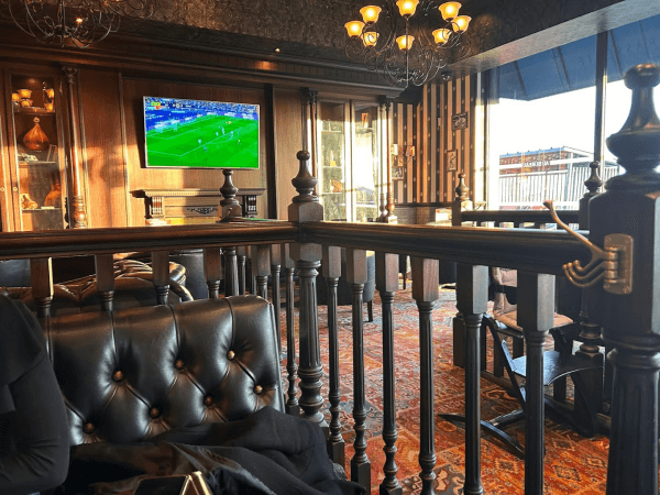 Best Sports Bars in Villejust - Au Bureau Courtaboeuf