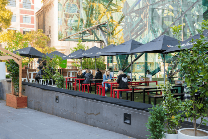 Best Sports Bars in Melbourne - Beer DeLuxe Fed Square