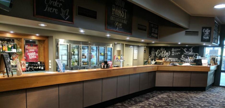 Best Sports Bars in Brisbane - Newnham Hotel