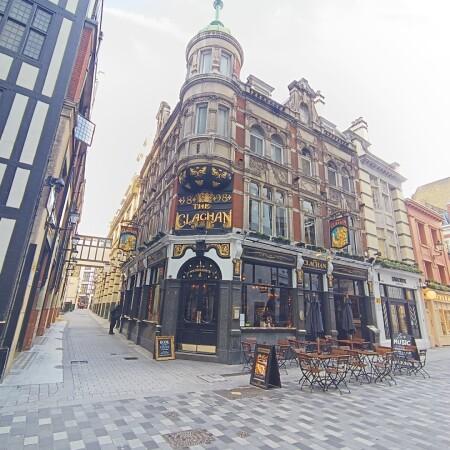 Best Sports Bars in London - Clachan