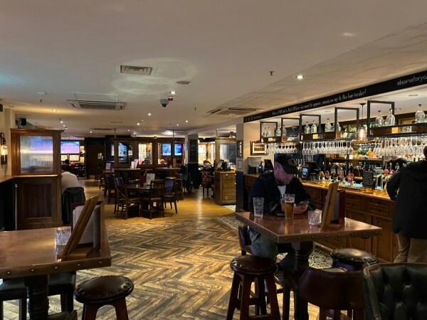 Best Sports Bars in London - The Observatory