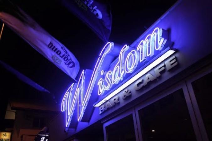 Best Sports Bars in DARWIN - Wisdom Bar and cafe