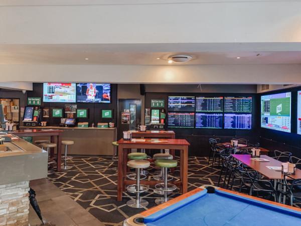 Best Sports Bars in Kearneys Sprint - The Southern Hotel