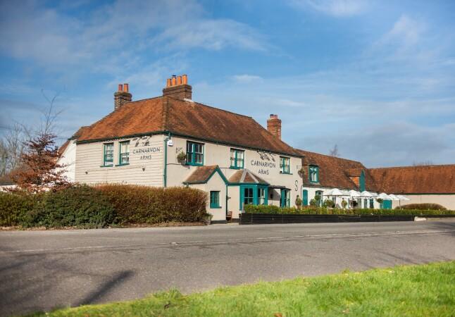 Best Sports Bars in Newbury - Carnarvon Arms