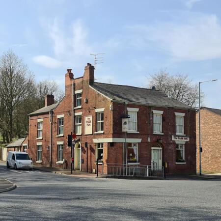 Best Sports Bars in Stockport - Park Inn