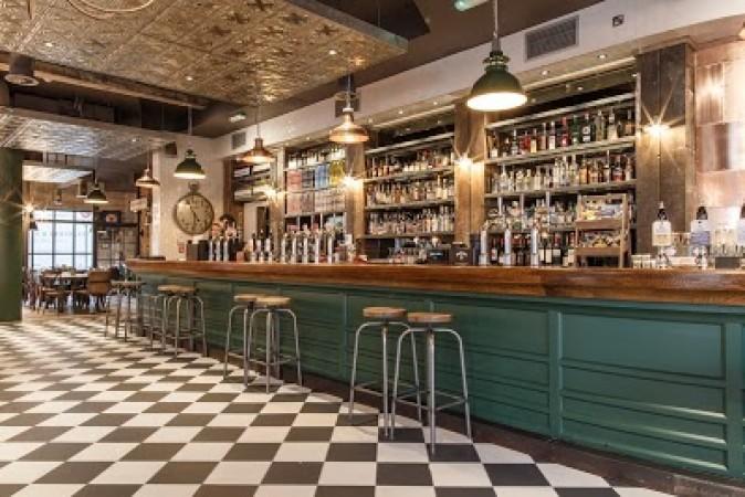 Best Sports Bars in London - Plough, Clapham Junction