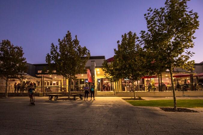Best Sports Bars in Baldivis - The Chase Bar & Bistro
