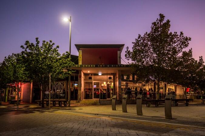 Best Sports Bars in Baldivis - The Chase Bar & Bistro