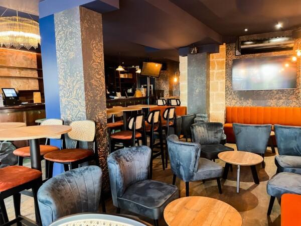 Best Sports Bars in Paris - Oculto
