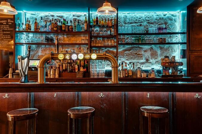 Best Sports Bars in Paris - Oculto