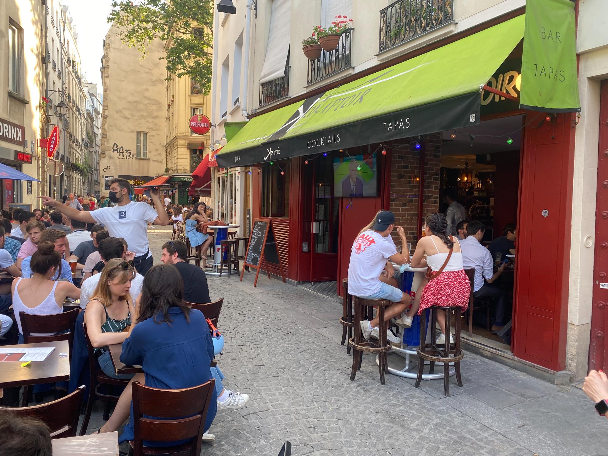 Best Sports Bars in Paris - Oculto