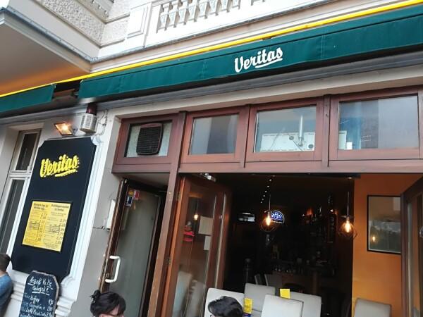 Best Sports Bars in Berlin - Veritas