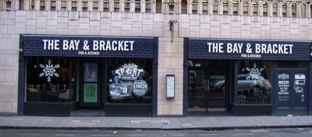 Best Sports Bars in Westminster - The Bay & Bracket Victoria