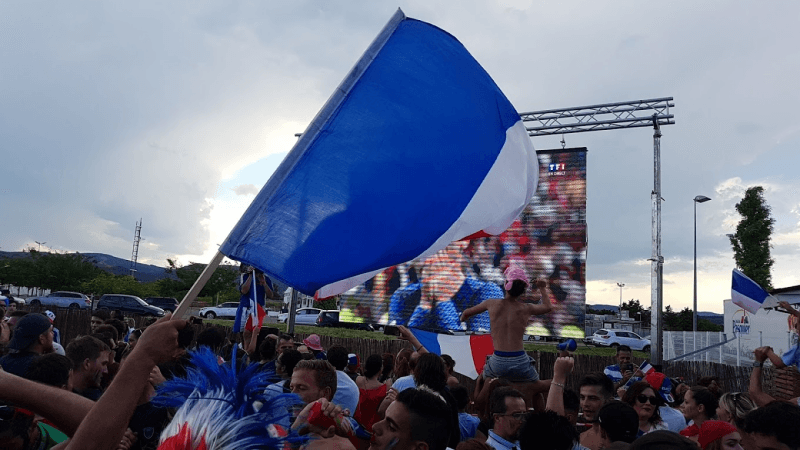 Best Sports Bars in ETOILE SUR RHONE - My Beers Etoile