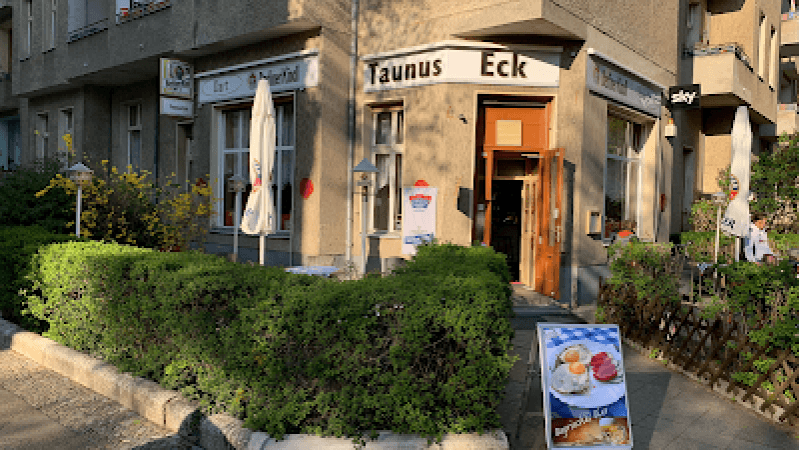 Best Sports Bars in Berlin - Taunus Eck