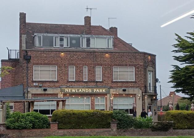 Best Sports Bars in Scarborough - Newlands Park Hotel