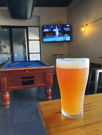 Best Sports Bars in Yarraville - Victoria Hotel Yarraville