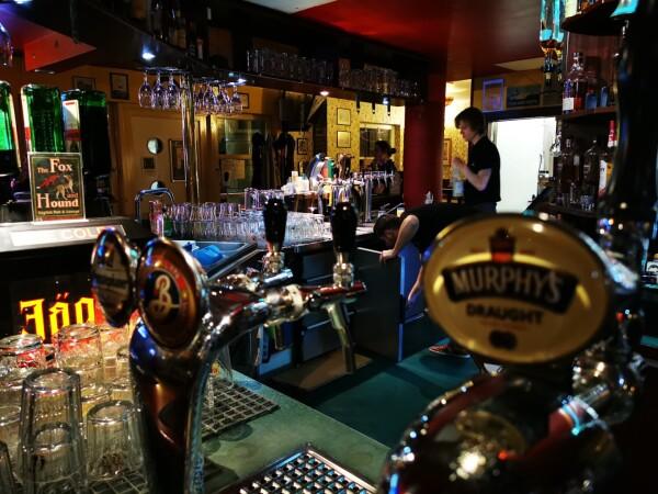 Best Sports Bars in Frankfurt am Main - The Fox and Hound