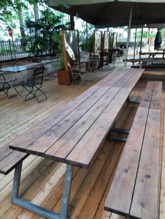 Best Sports Bars in Frankfurt am Main - The Fox and Hound