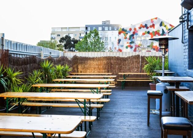 Best Sports Bars in Carlton - Queensberry Hotel