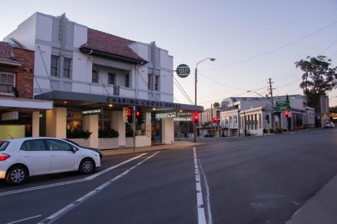 Best Sports Bars in Waverley - Charing Cross Hotel
