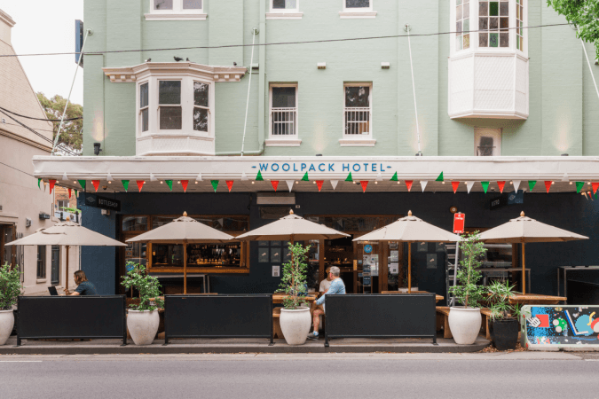 Best Sports Bars in Redfern - Woolpack Hotel