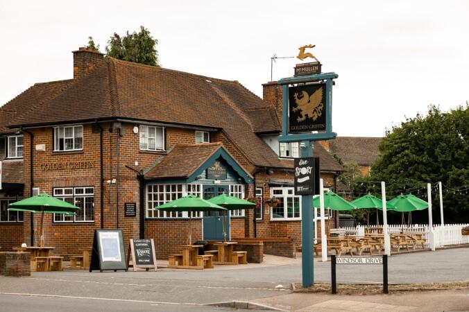 Best Sports Bars in Hertford - Golden Griffin