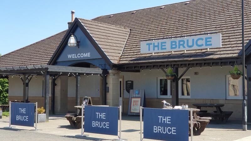 Best Sports Bars in Larbert - The Bruce