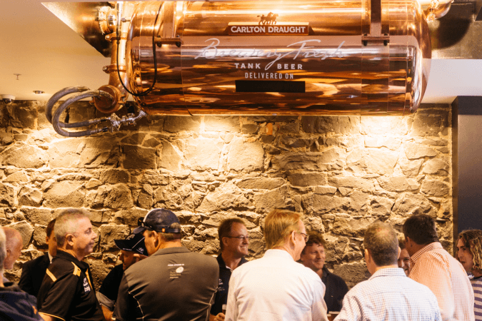 Best Sports Bars in Melbourne - Coopers Inn