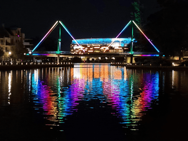 Best Sports Bars in East Perth - The Royal on the Waterfront