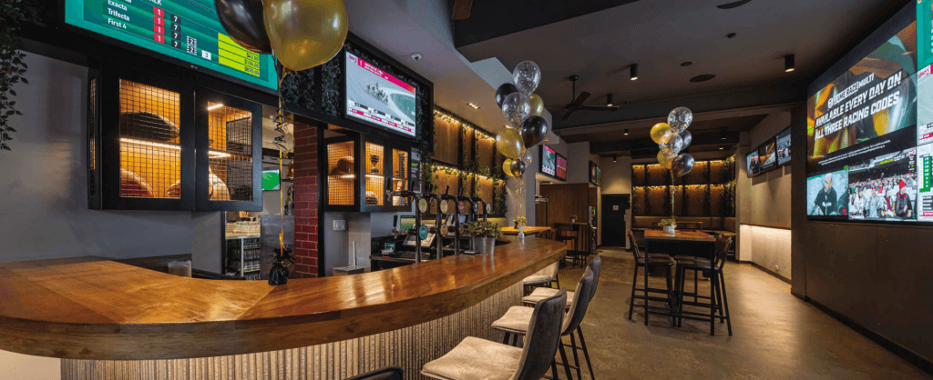 Best Sports Bars in Richmond - The Sporting Globe Richmond