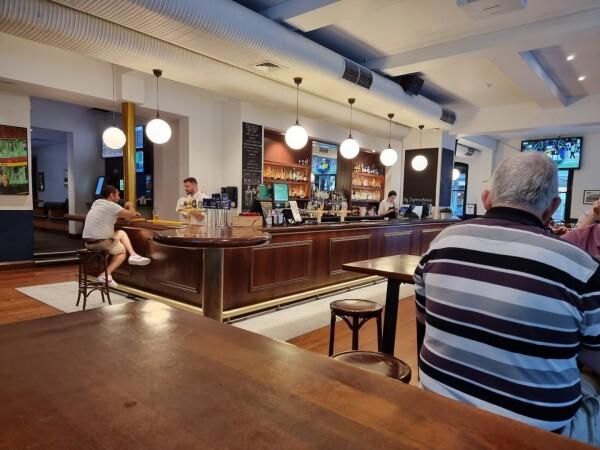 Best Sports Bars in Brisbane - Port Office Hotel