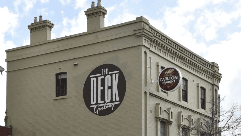 Best Sports Bars in Geelong - The Deck Geelong
