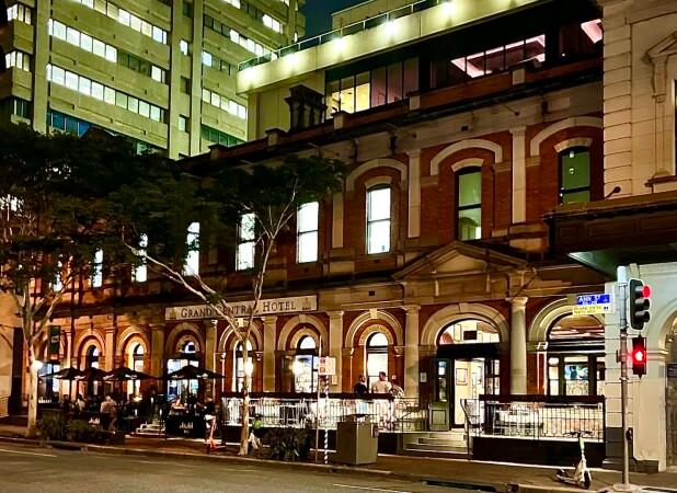 Best Sports Bars in Brisbane CIty - Grand Central Hotel