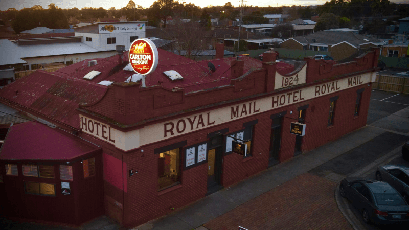 Best Sports Bars in Sebastopol - Royal Mail Hotel Sebastopol