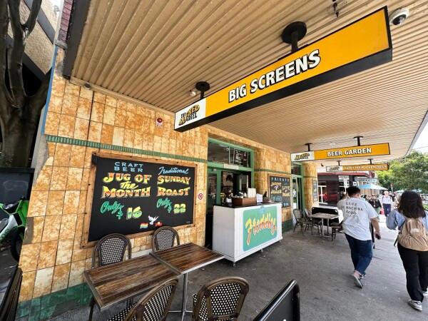 Best Sports Bars in Camperdown - Alfred Hotel