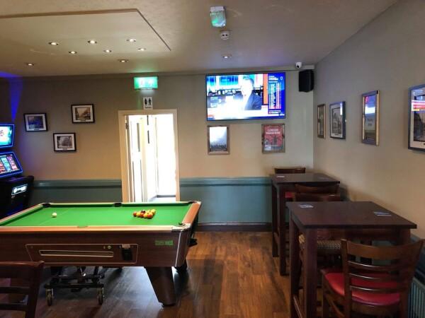 Best Sports Bars in London - Volunteer Plumstead