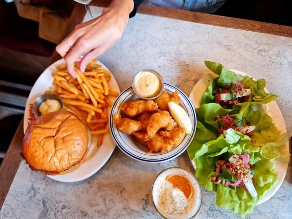 Best Sports Bars in Auckland - Schapiro's Sports Bar