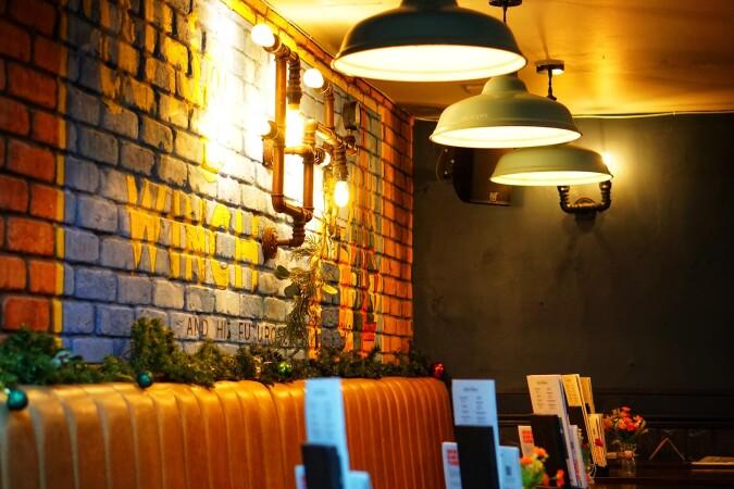 Best Sports Bars in Cheltenham - Whittle Taps Cheltenham