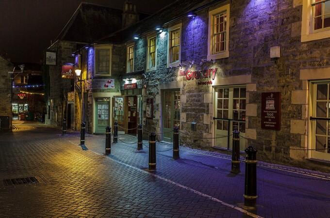 Best Sports Bars in Elgin - The Granary (Elgin)