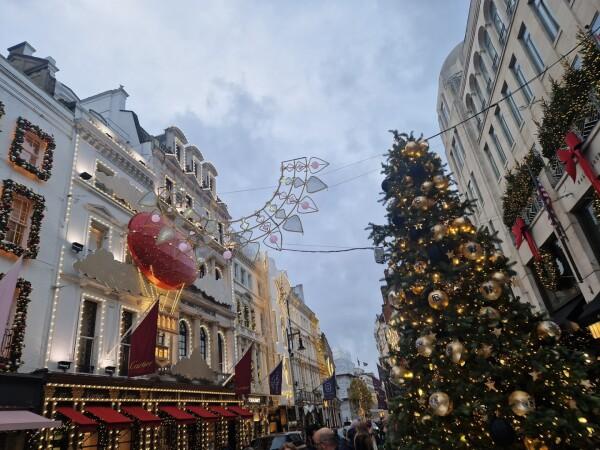 Best Sports Bars in London - Goat Tavern