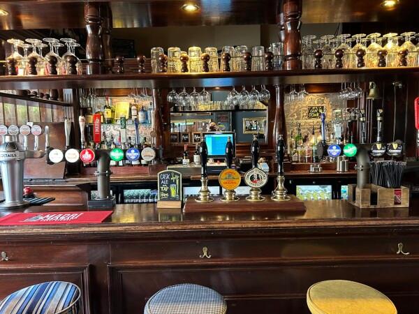 Best Sports Bars in London - Dog & Duck