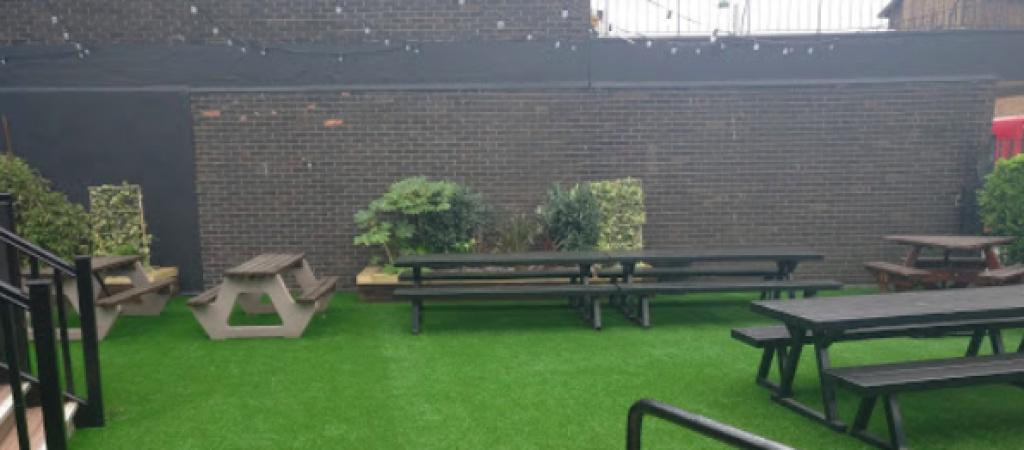 Best Sports Bars in Leytonstone - O'Neills Leytonstone