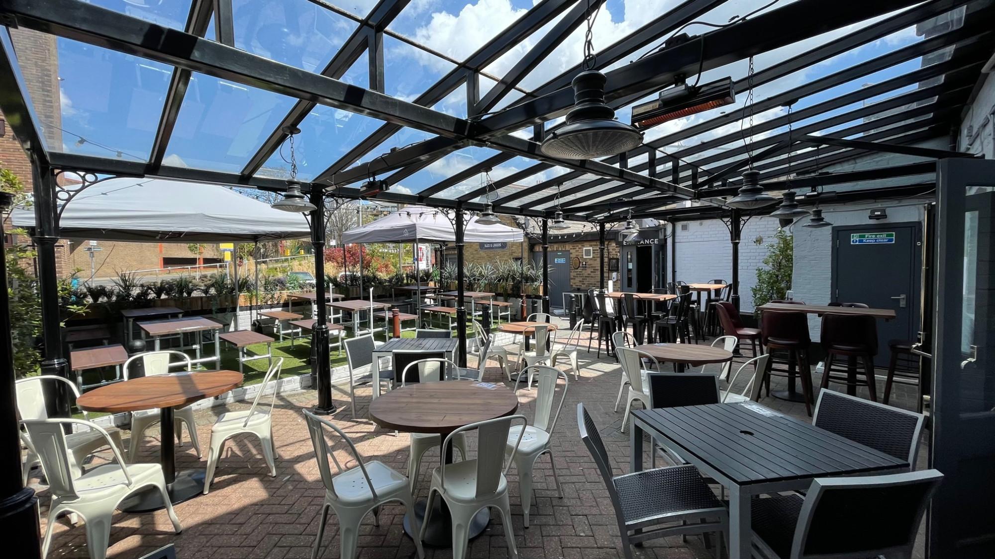 Best Sports Bars in Chelmsford - Original Plough