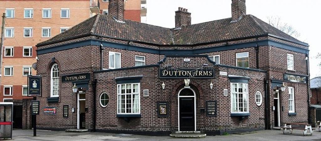 Best Sports Bars in Manchester - Dutton Arms