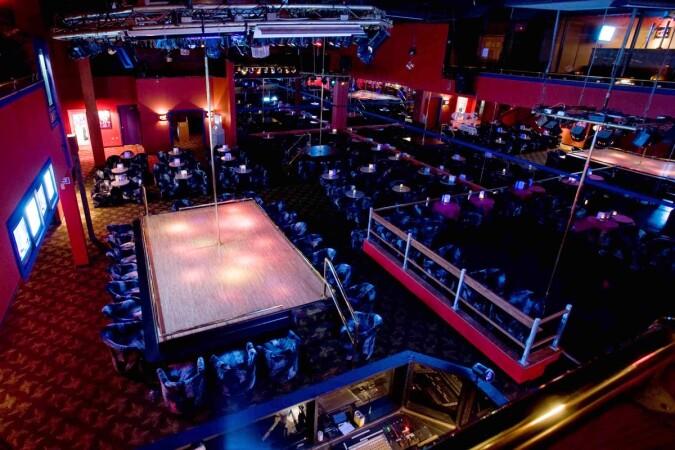 Best Sports Bars in Portland - Ricks Cabaret Steakhouse @ Portland