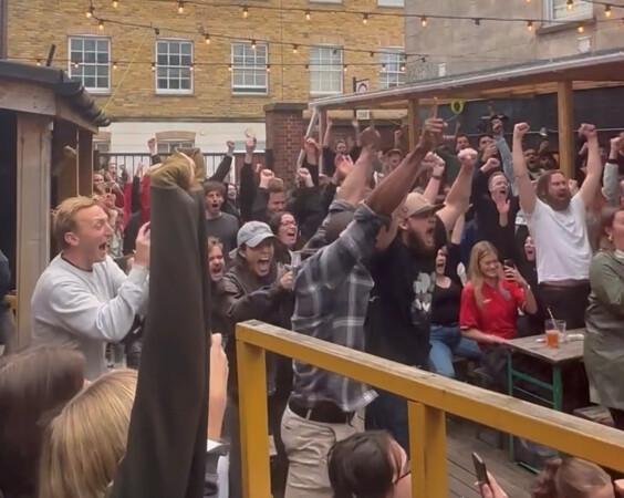 Best Sports Bars in London - Red Lion