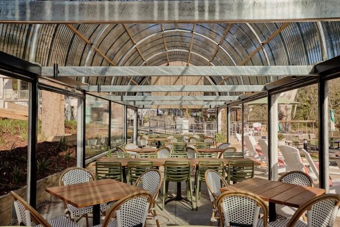 Best Sports Bars in Kew - Studley Park Boathouse