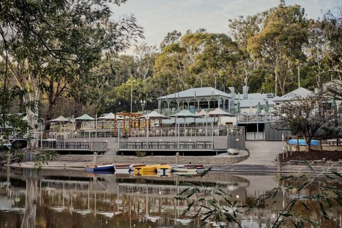 Best Sports Bars in Kew - Studley Park Boathouse